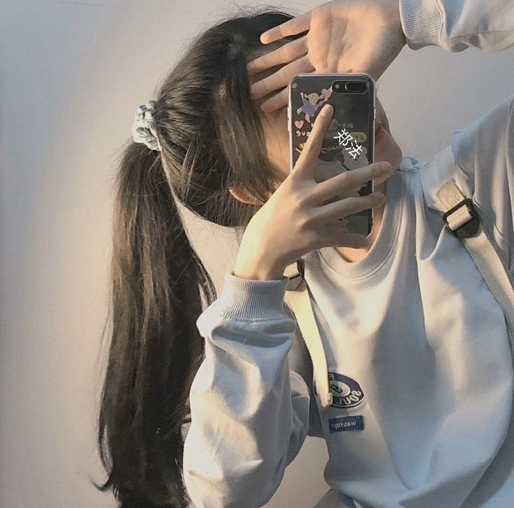 Girls Mirror Selfie Pic Girls Mirror Selfie Pic