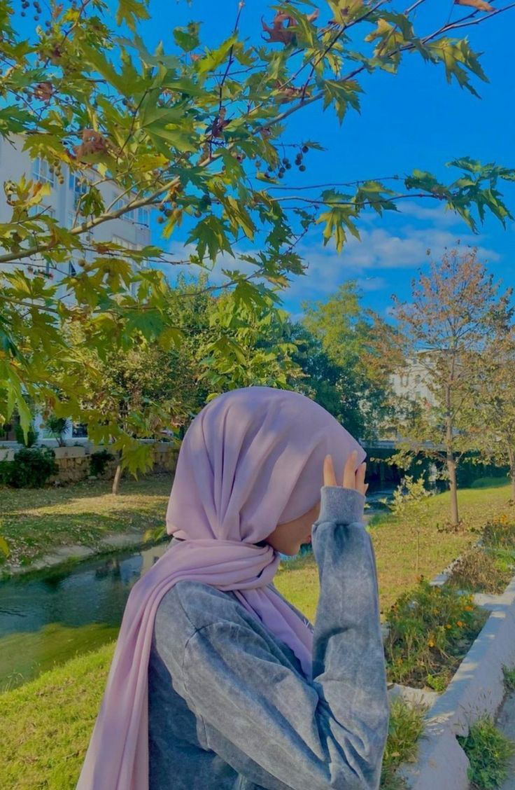 Hide face Muslim girls Dp