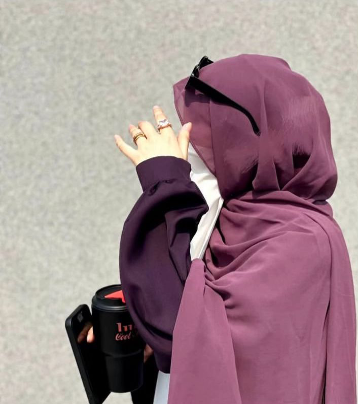 Hide face cute girl profile pictures