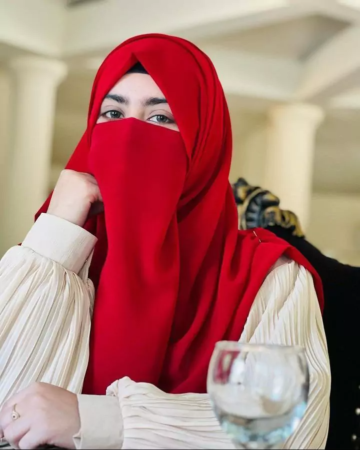 Hijab Girls DP for WhatsApp