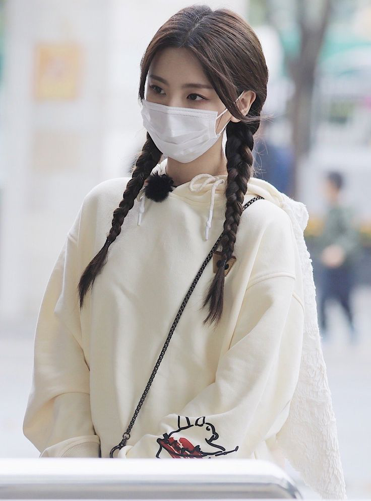 Mask Girl Dp for Instagram Mask Girl Dp for Instagram