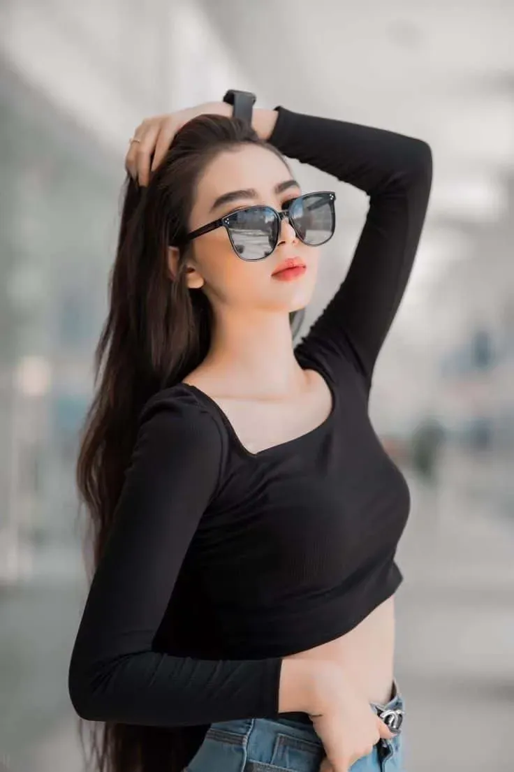 Smart Attitude Girls Dp