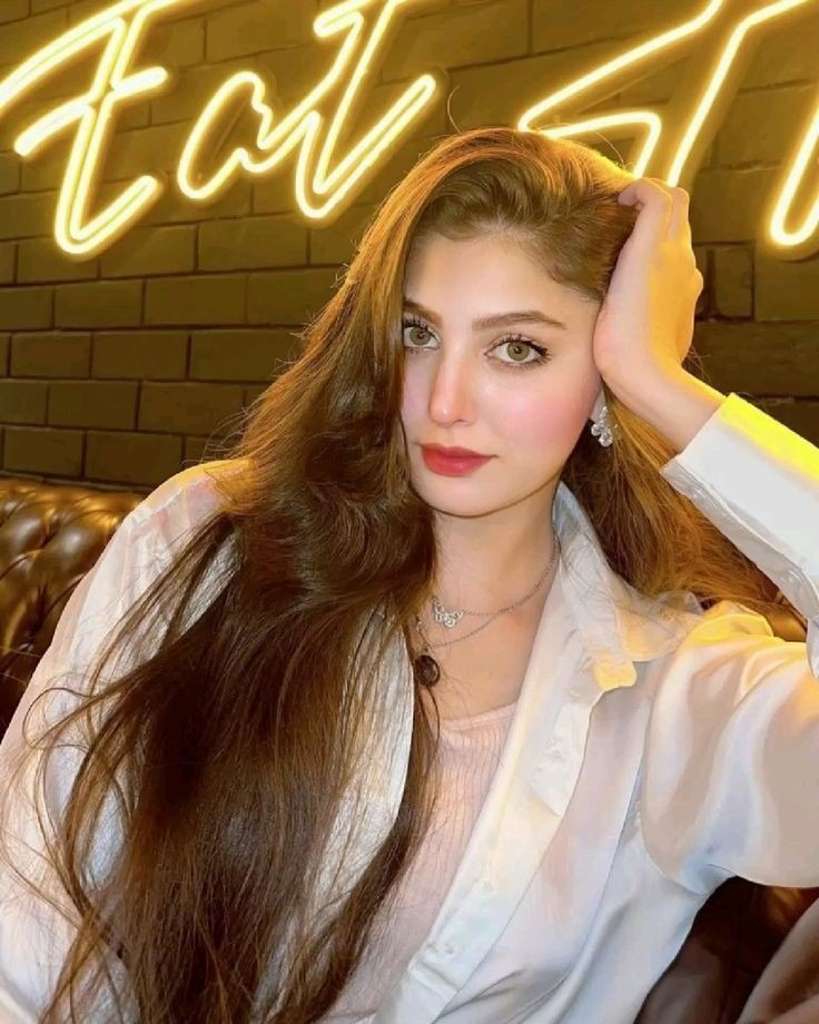 WhatsApp Dp Pics For Girls