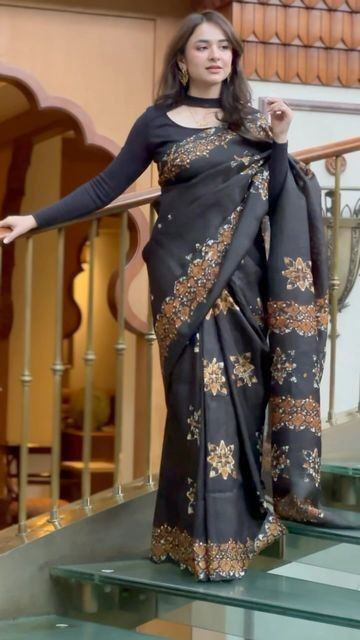 gorgeous girl in saree