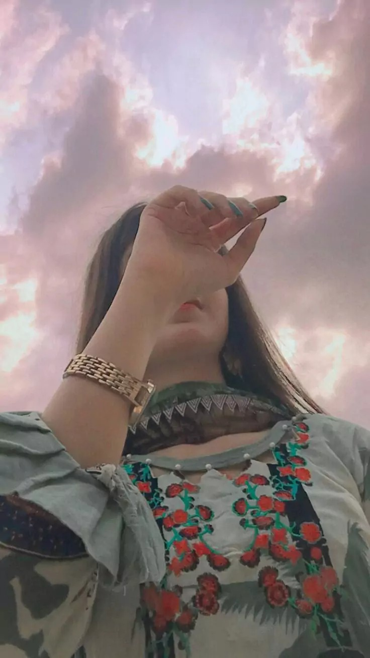 Cute Stylish Girls DP