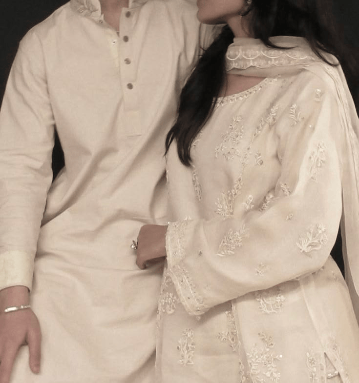 Hidden Face Couple DP
