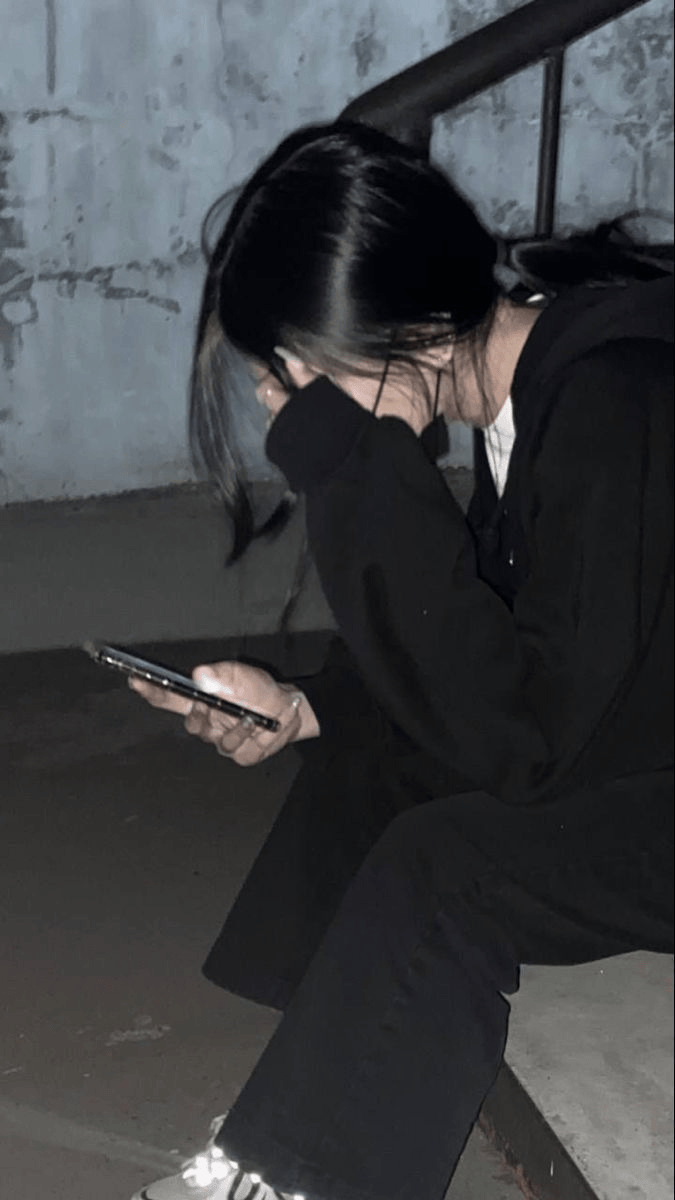 Heart broken Sad Girl DP