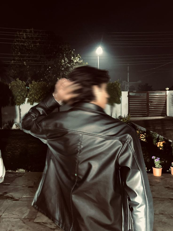 Blur DP Pic For Boys Blur DP Pic For Boys