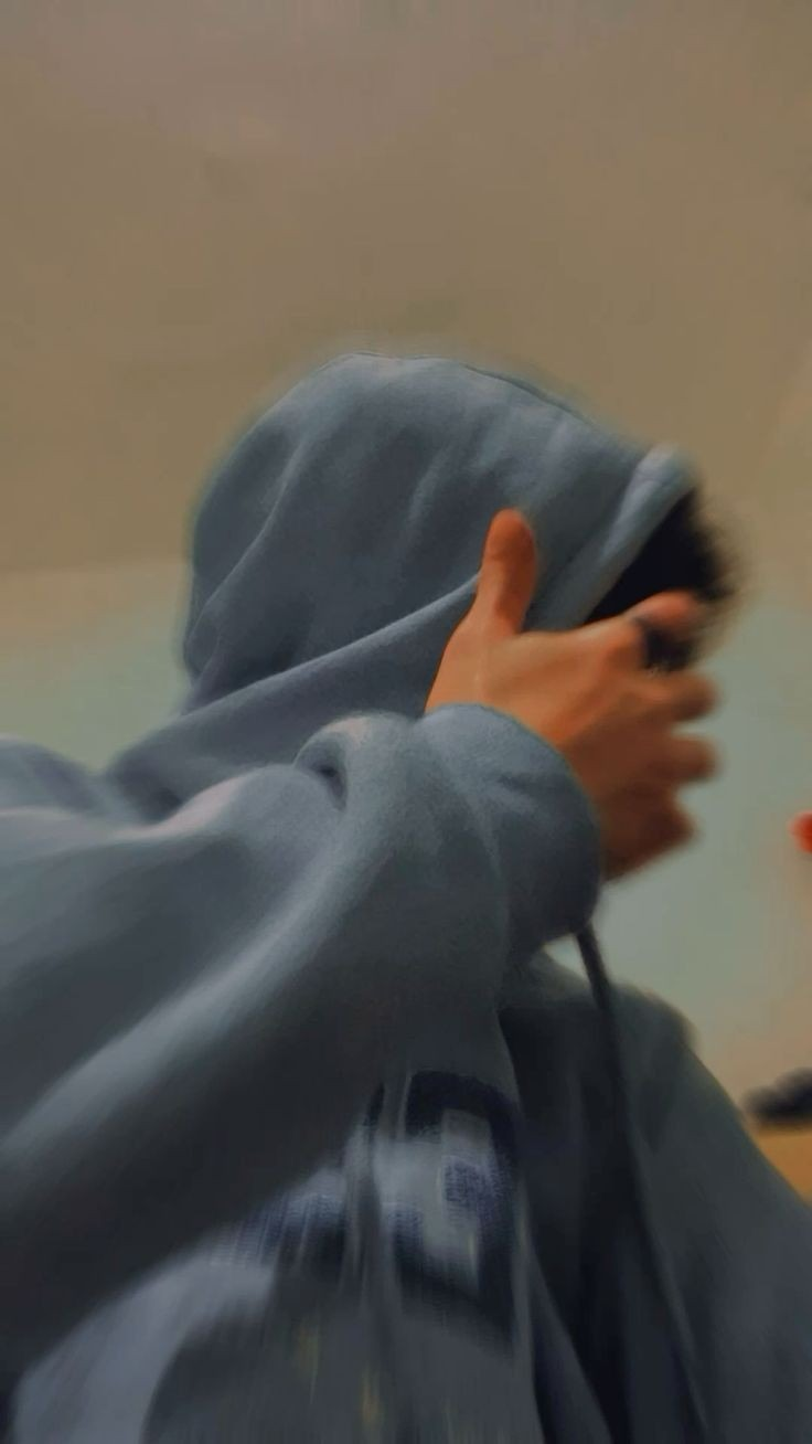 Blurry dark aesthetic boy Blurry dark aesthetic boy